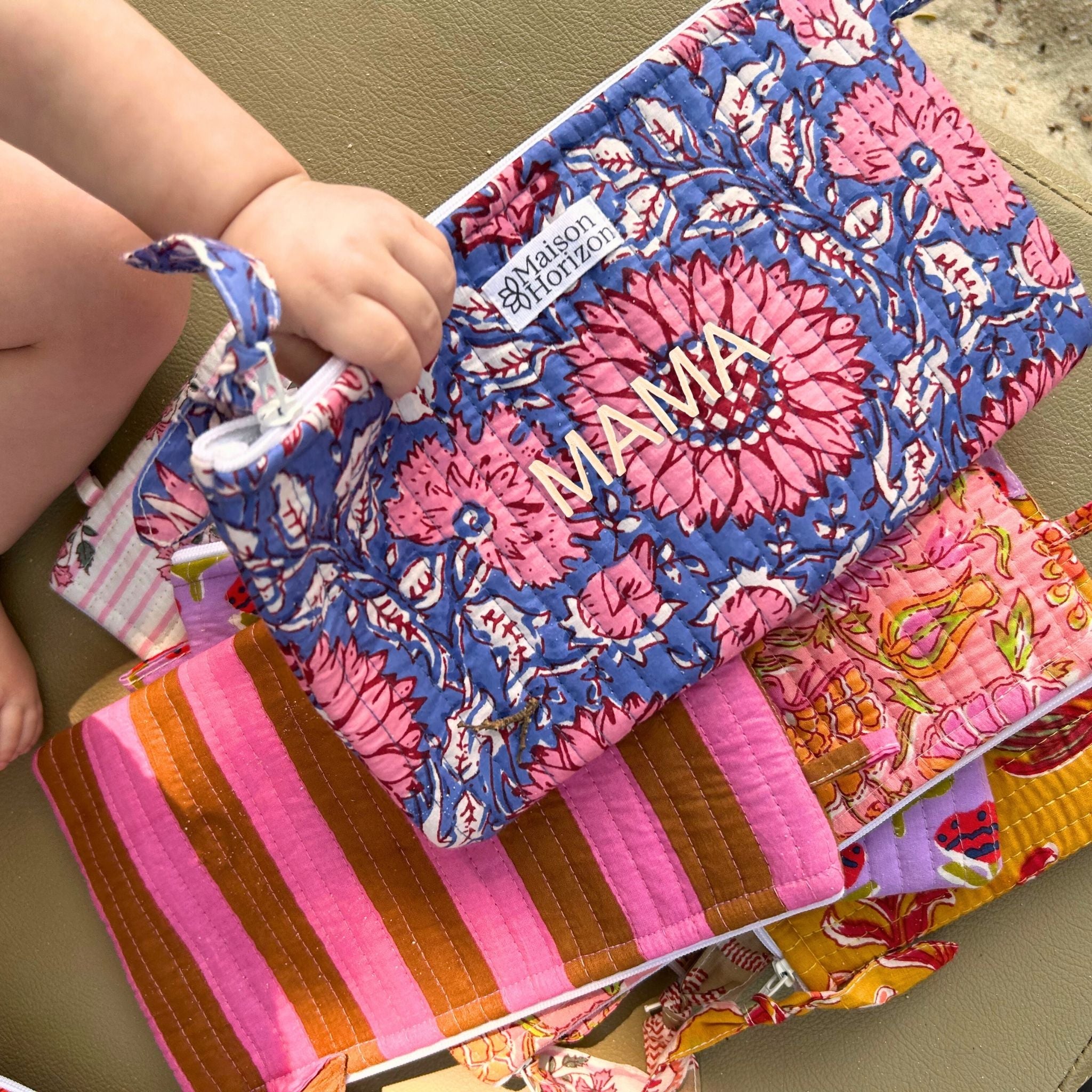 Pochettes fourre-tout Jade.Couleur: Vichy Cerise.POCH001