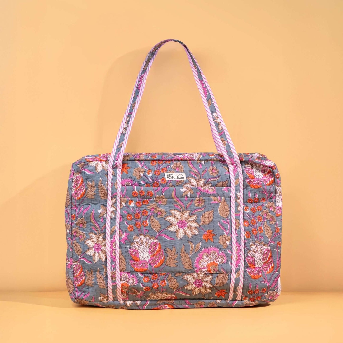 Sac Week-end ou à langer Lola.LOLA032.Couleur: Gris Fleuri