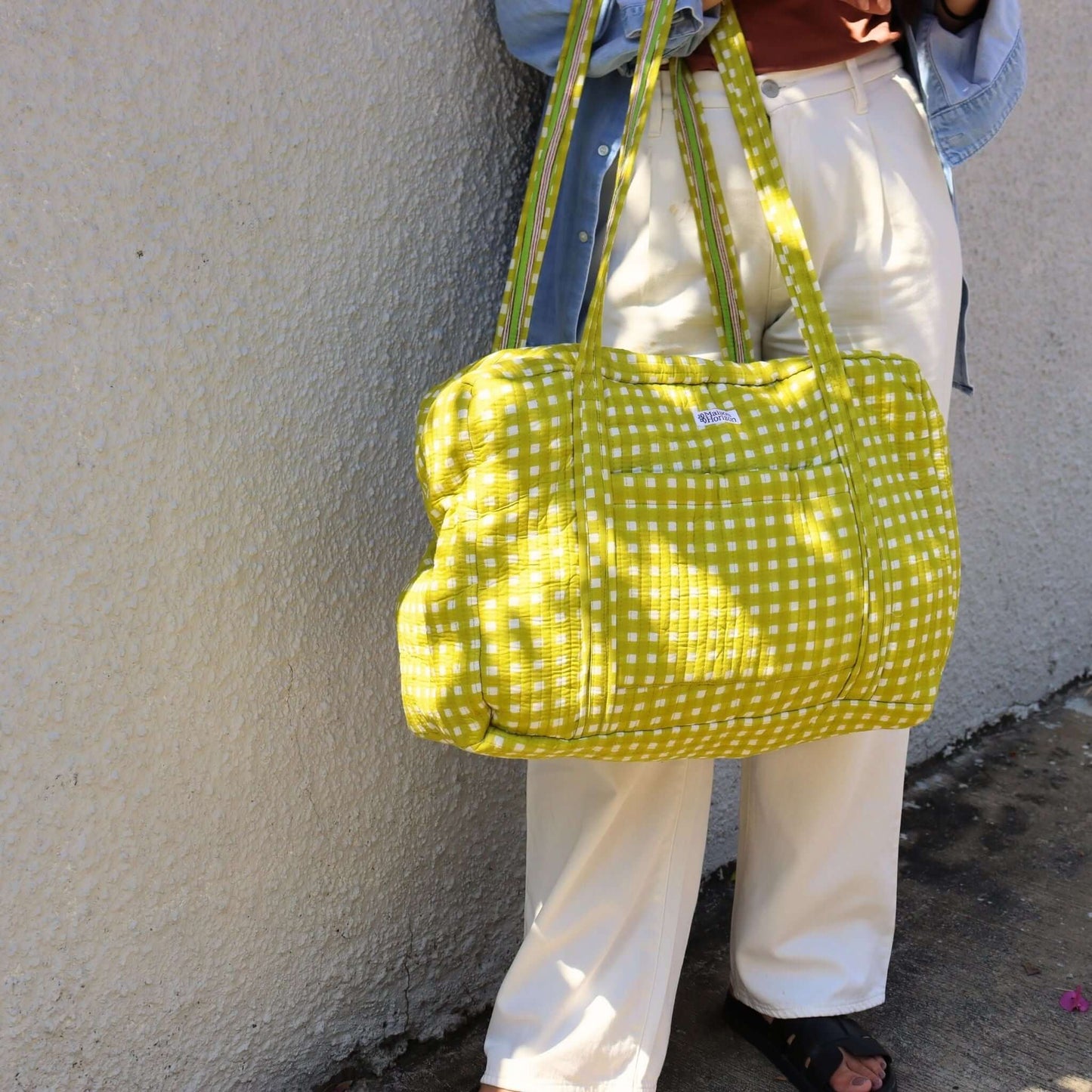 Sac Week-end ou à langer Lola.LOLAV2003.Couleur: Corail Floral