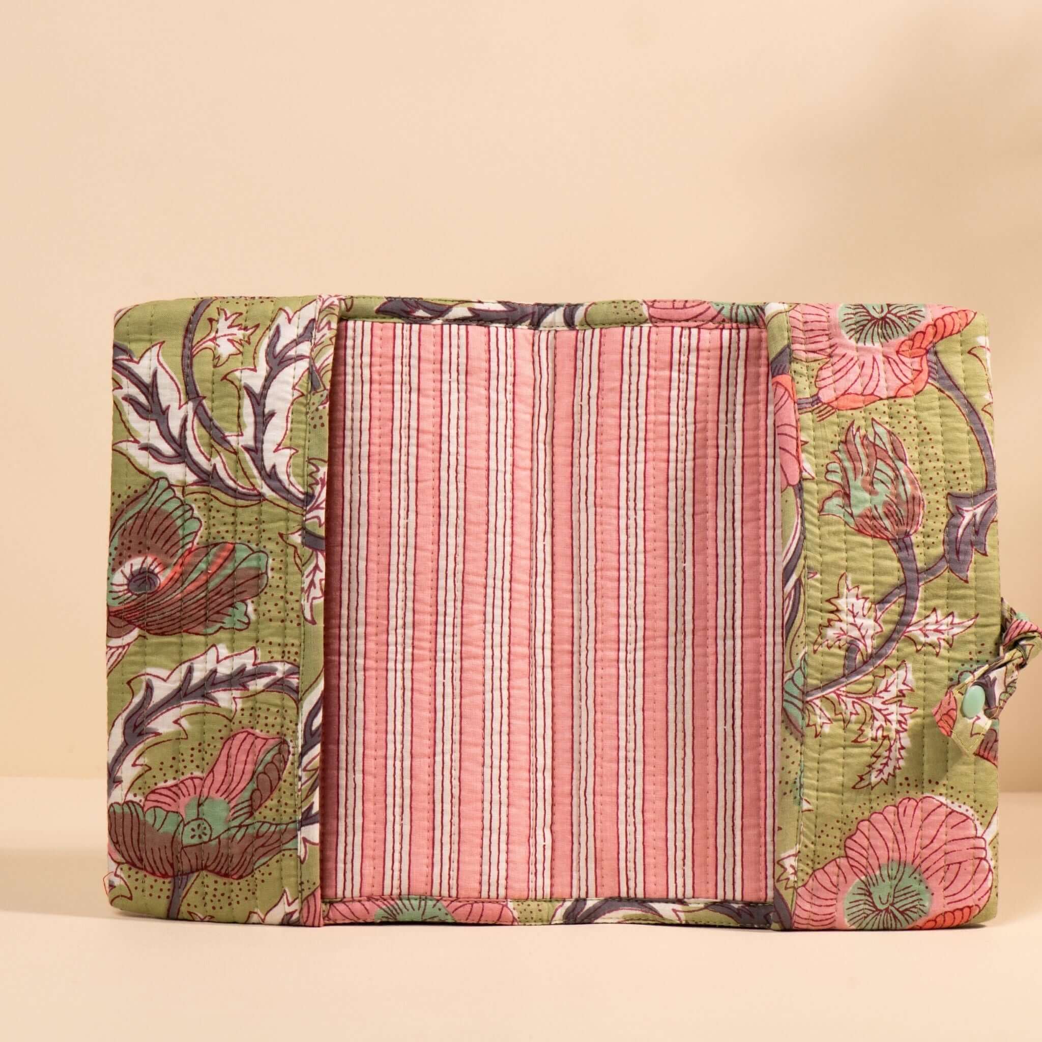Couverture de carnet Noi.COUV054.Couleur: Rayé rose mocha