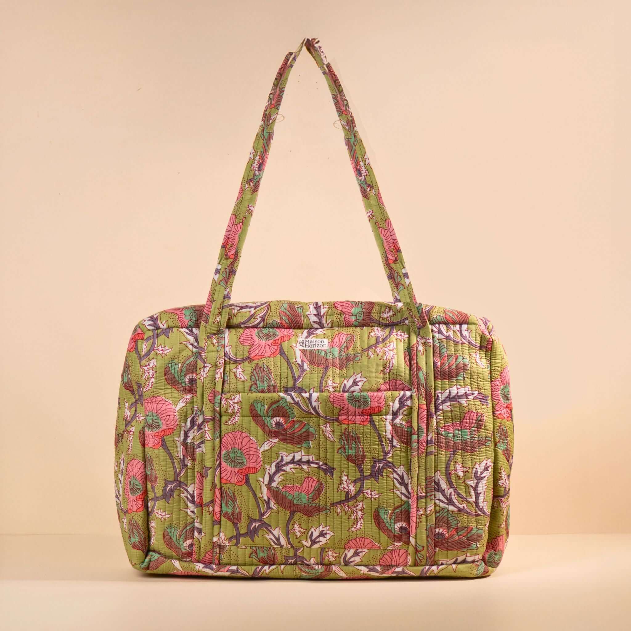 Sac Week-end ou à langer Lola.LOLAV2020.Couleur: Camouflage Floral