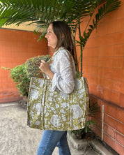 Sac Cabas réversible Deepa Light Kaki Floral