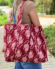 Sac Cabas réversible Deepa Jungle Lie De Vin