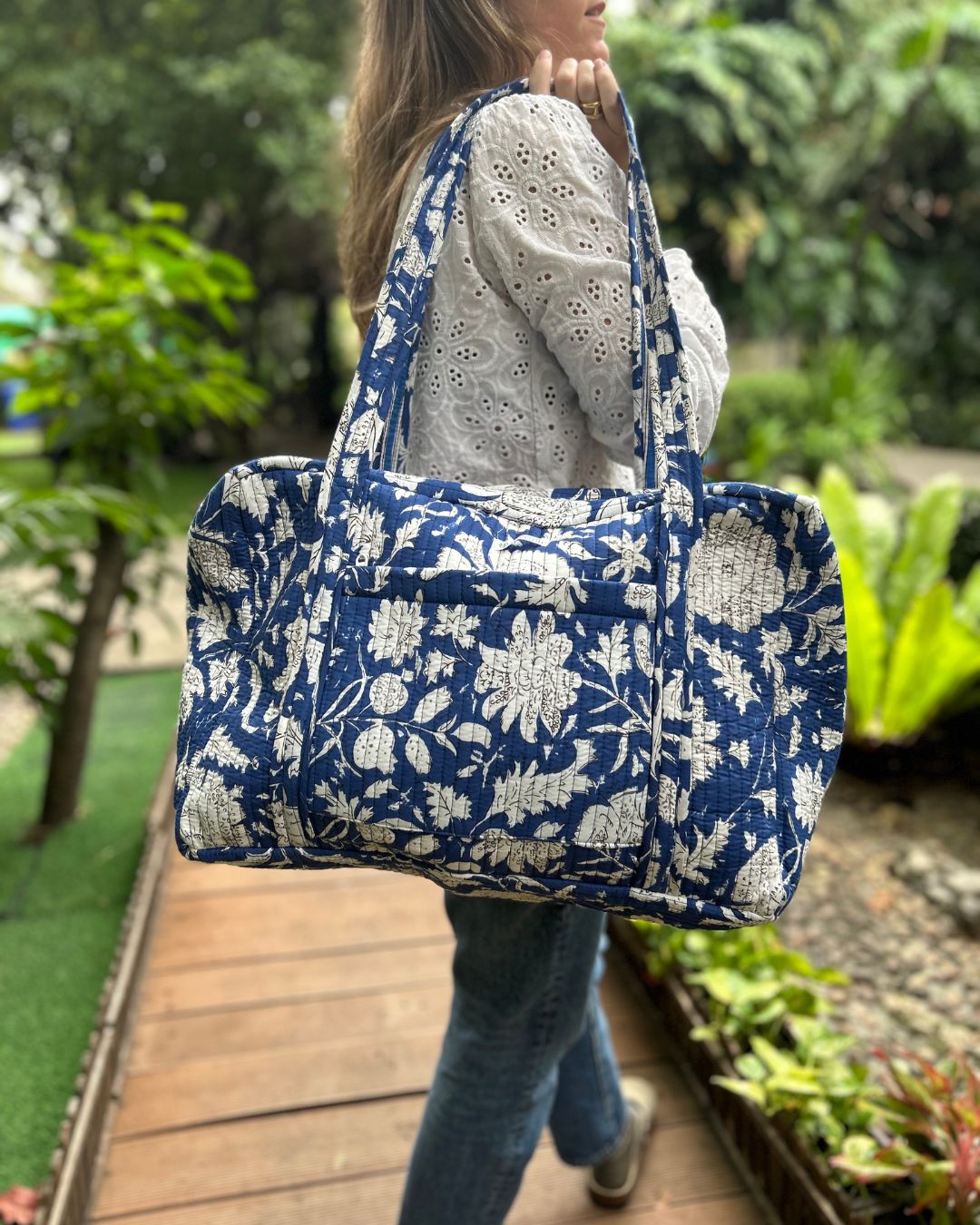 Sac Week-end ou à langer Lola Bleu impérial Floral