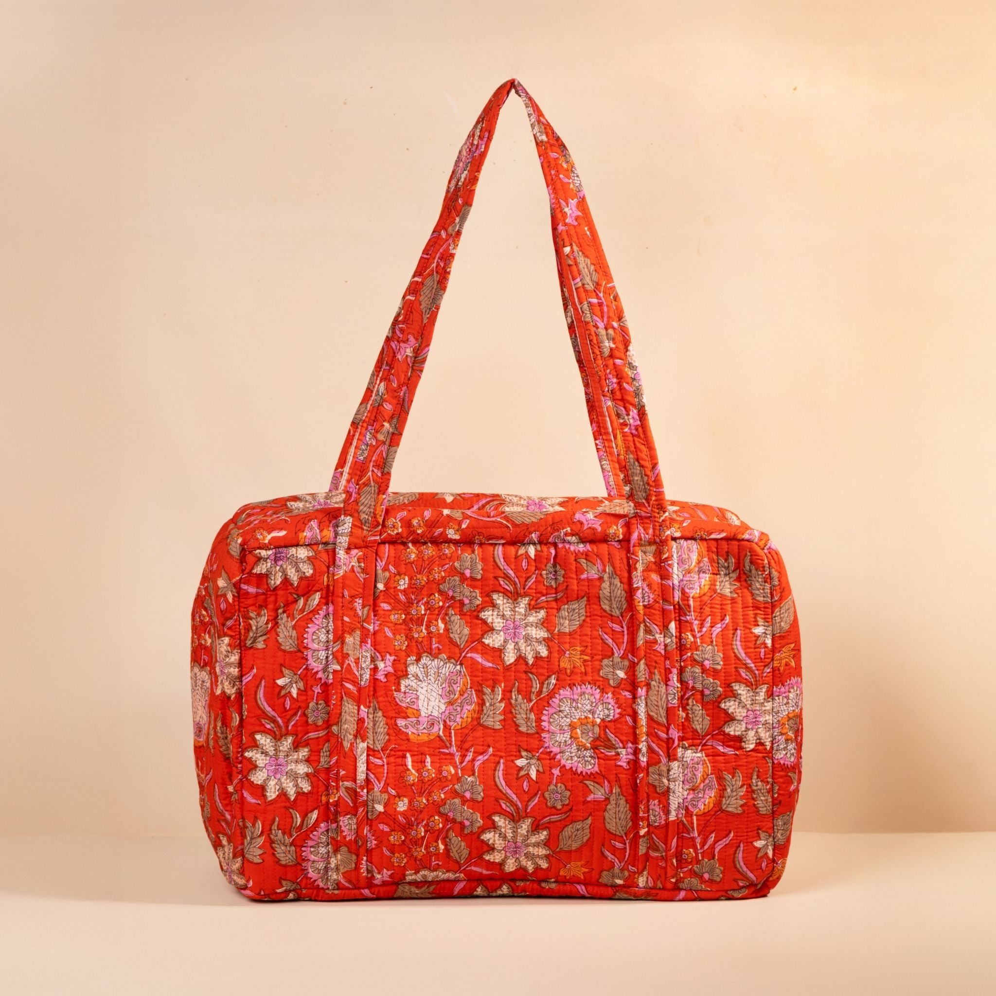 Sac Week-end ou à langer Lola.LOLAV2003.Couleur: Corail Floral