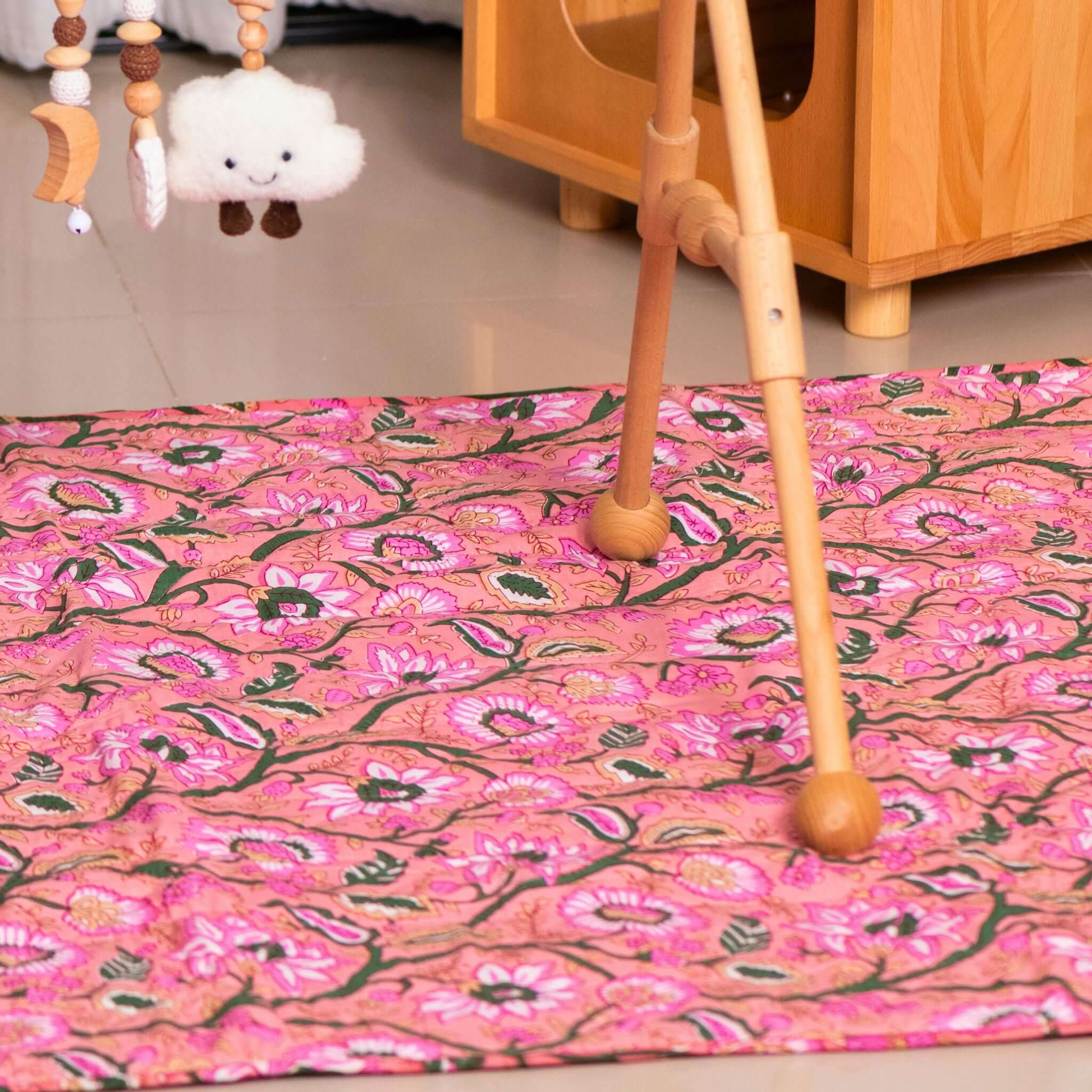 Tapis d'éveil ou tapis de sol Nur.TAPIS005.Couleur: Jungle Ciel
