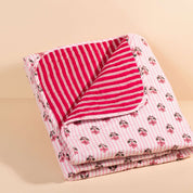 Tapis d'éveil ou tapis de sol Nur.TAPIS007.Couleur: Rose paquerette