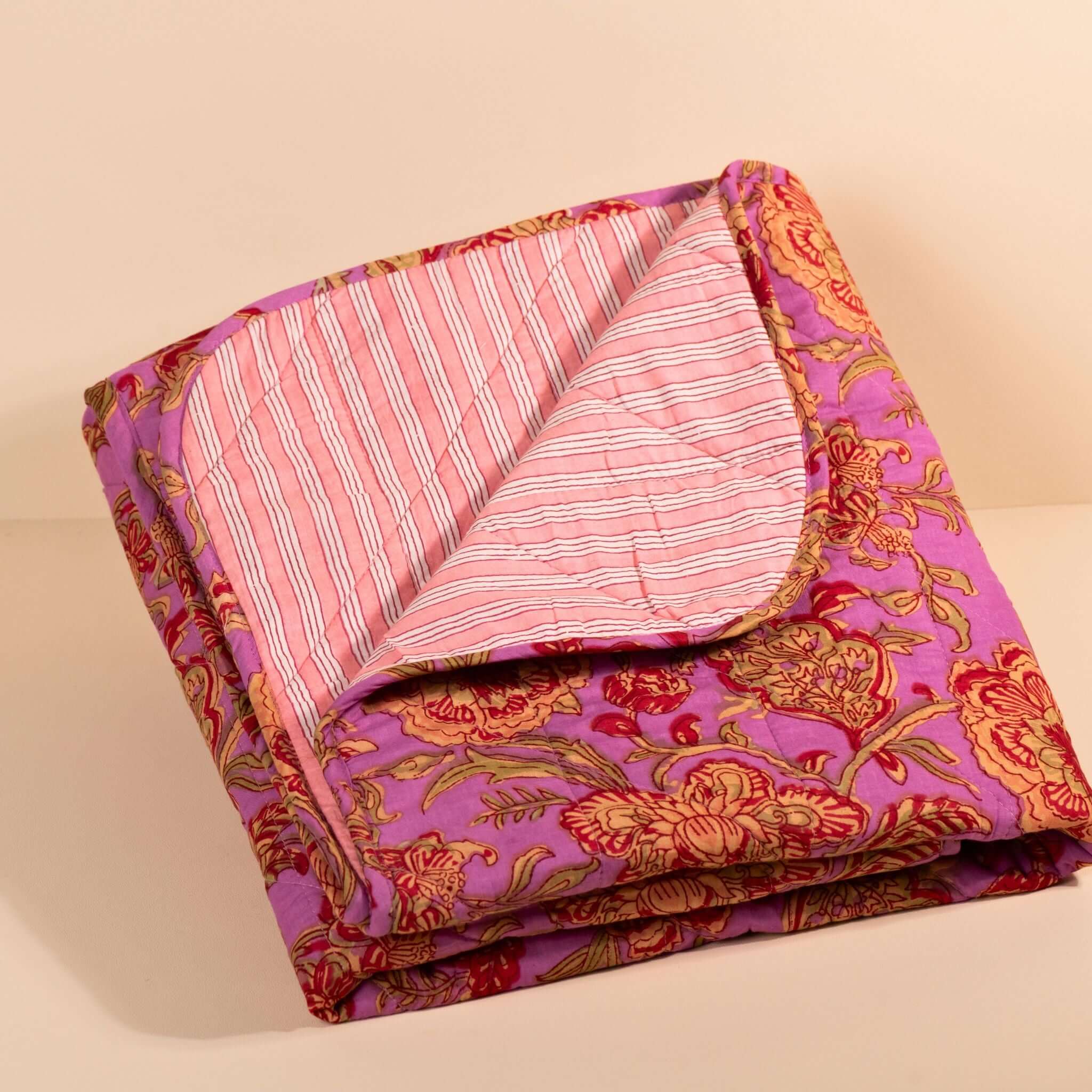 Tapis d'éveil ou tapis de sol Nur.TAPIS006.Couleur: Violet pastel